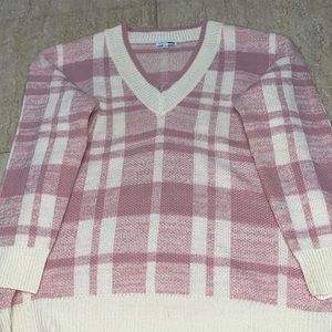 Fashion nova size large long sleeve sweater